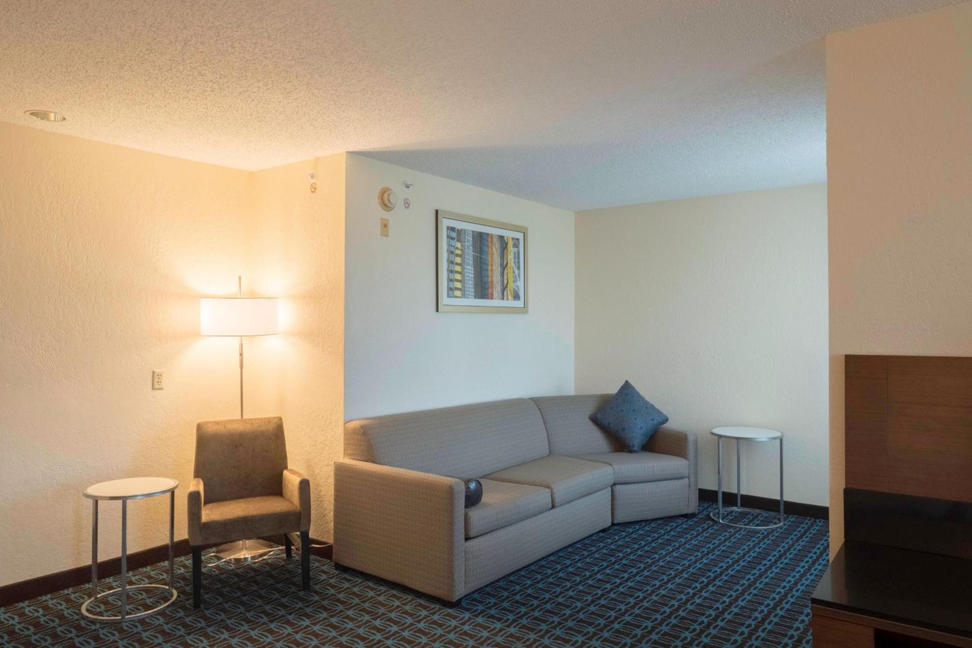 Fairfield Inn & Suites By Marriott Cleveland Streetsboro Bagian luar foto