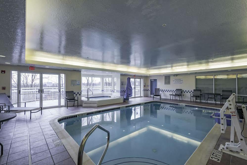 Fairfield Inn & Suites By Marriott Cleveland Streetsboro Bagian luar foto